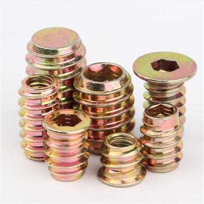 Keermestatud puidust ratta sisetükid